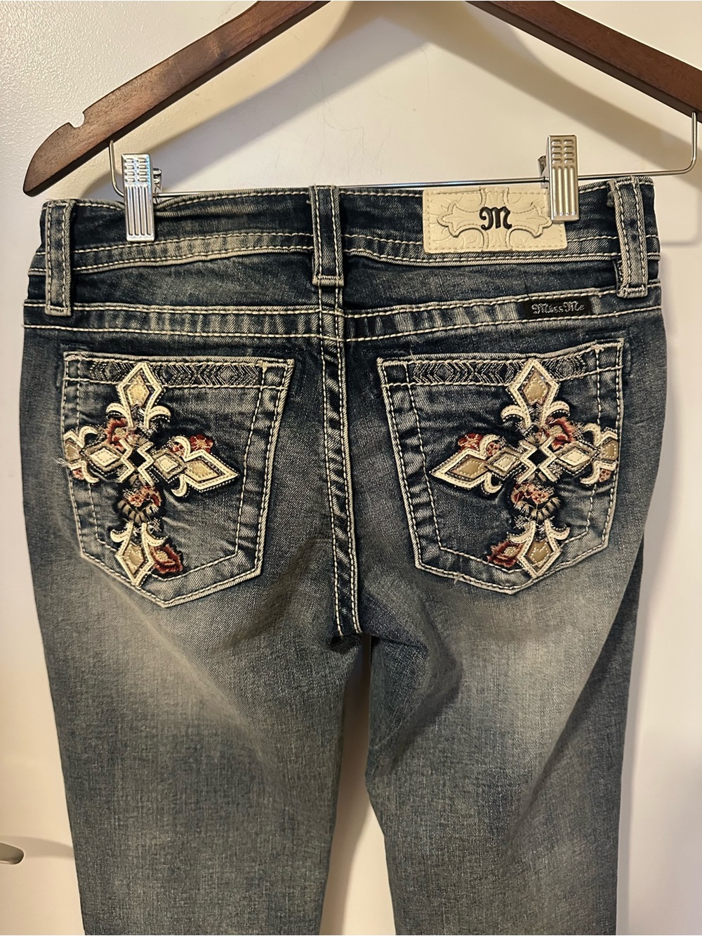 Miss Me Women's Bootcut Jeans – Faded Black Denim with Embroidered Pockets